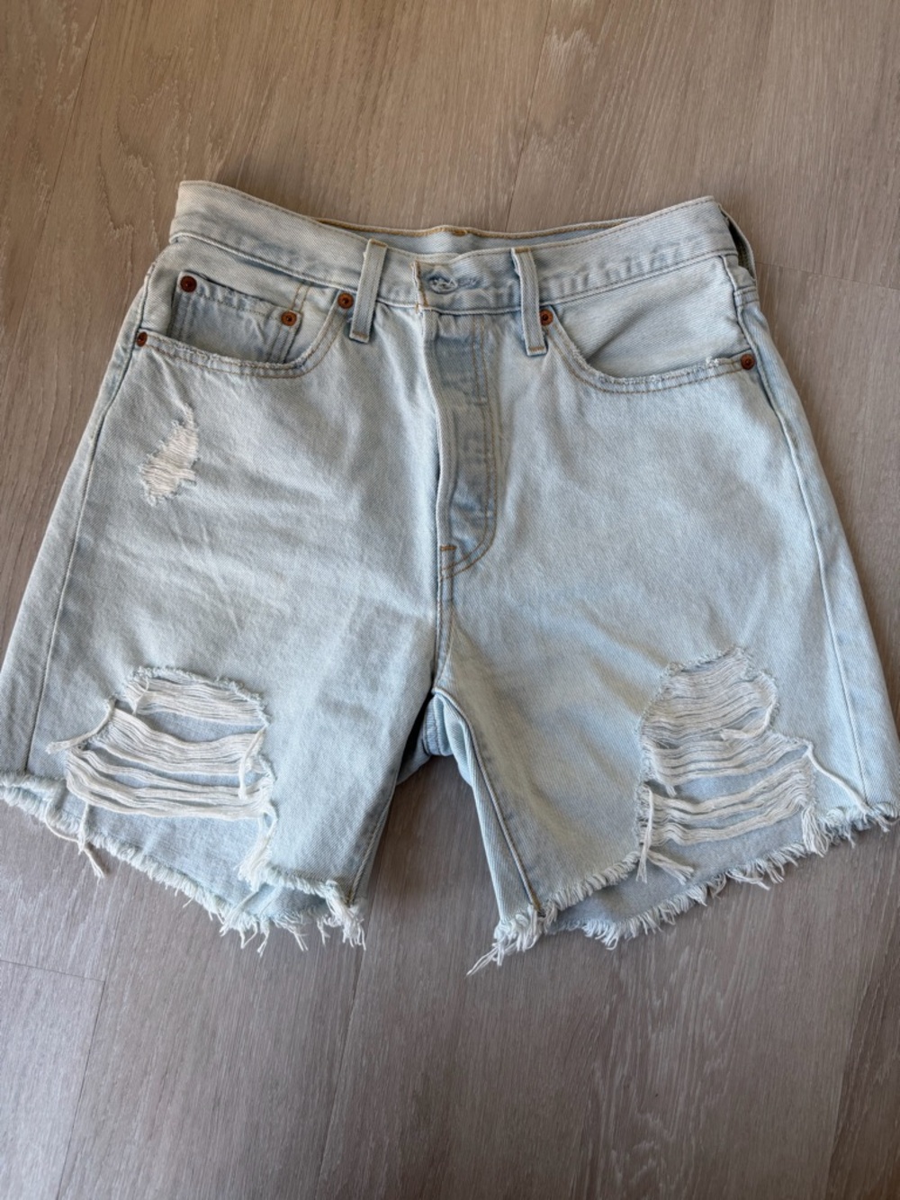 Levi's Light Blue Denim Jeans with Contrasting Gold Stitching
